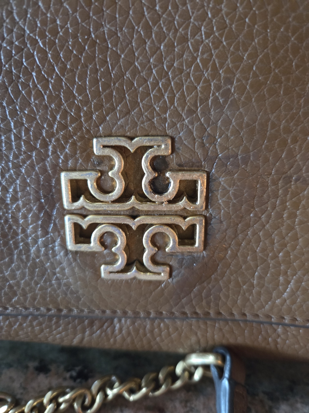 Tory Burch Brown Leather Crossbody Bag with Gold Chain - Picture 2 of 6